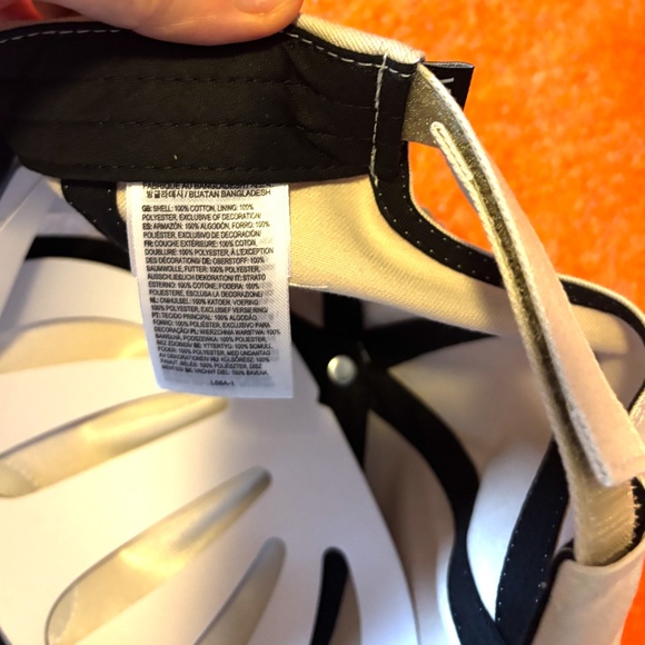 Vans unisex ivory cream beige cyclist cap hat NWT - Picture 6 of 8